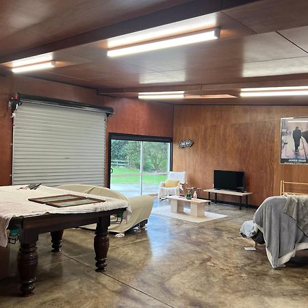 Self Contained Open Shed Space Wainui  Εξωτερικό φωτογραφία