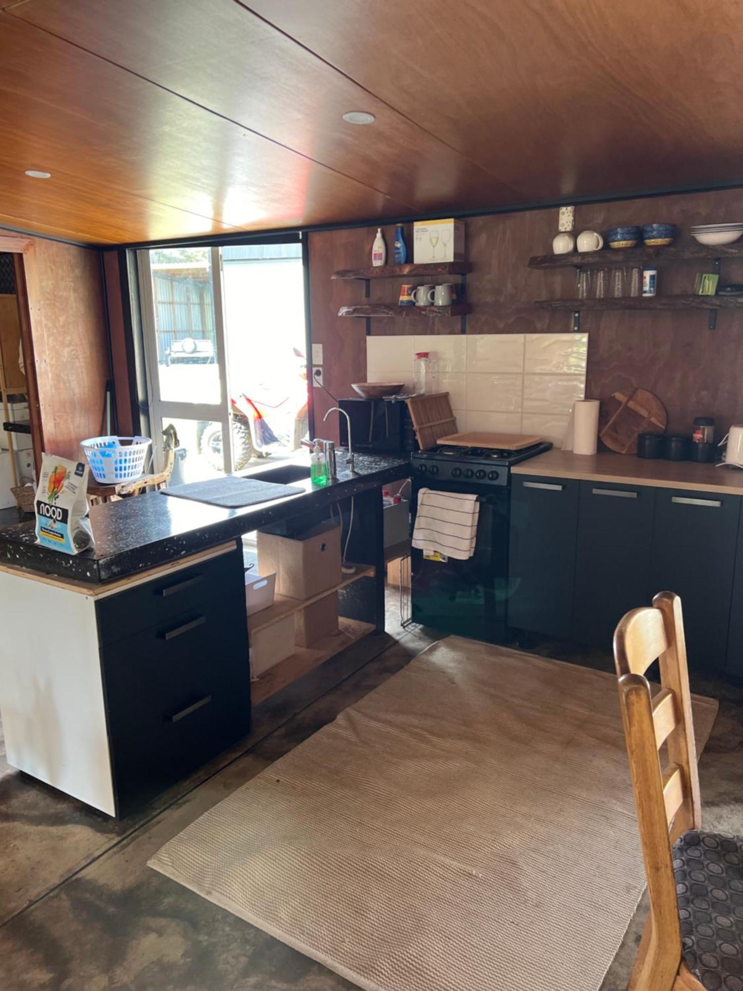 Self Contained Open Shed Space Wainui  Εξωτερικό φωτογραφία