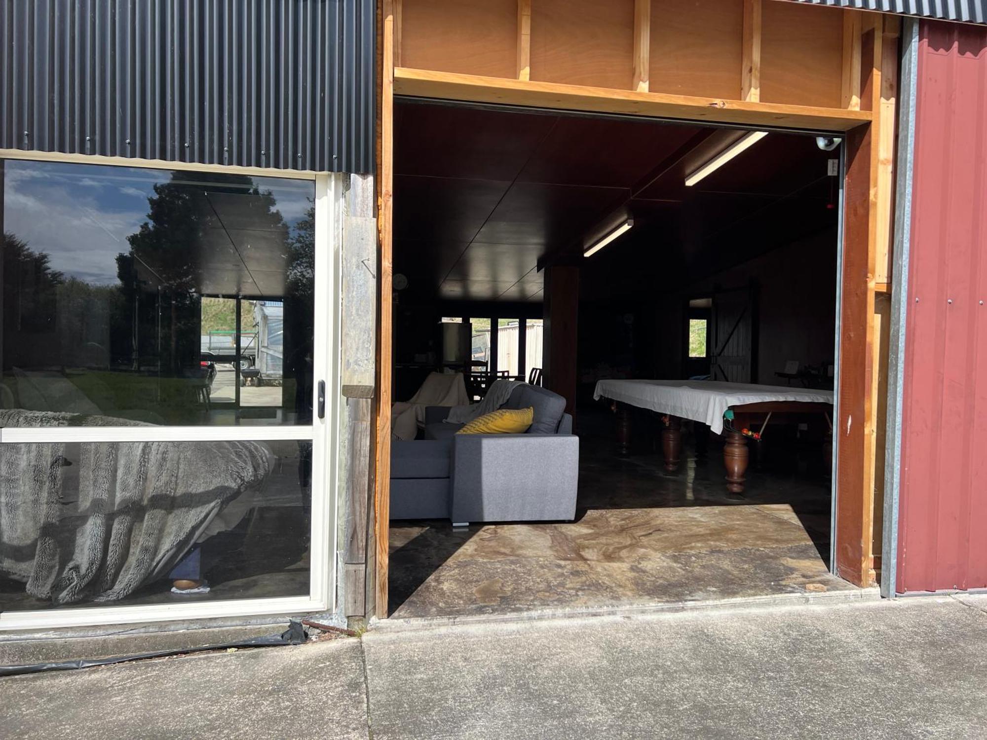 Self Contained Open Shed Space Wainui  Εξωτερικό φωτογραφία